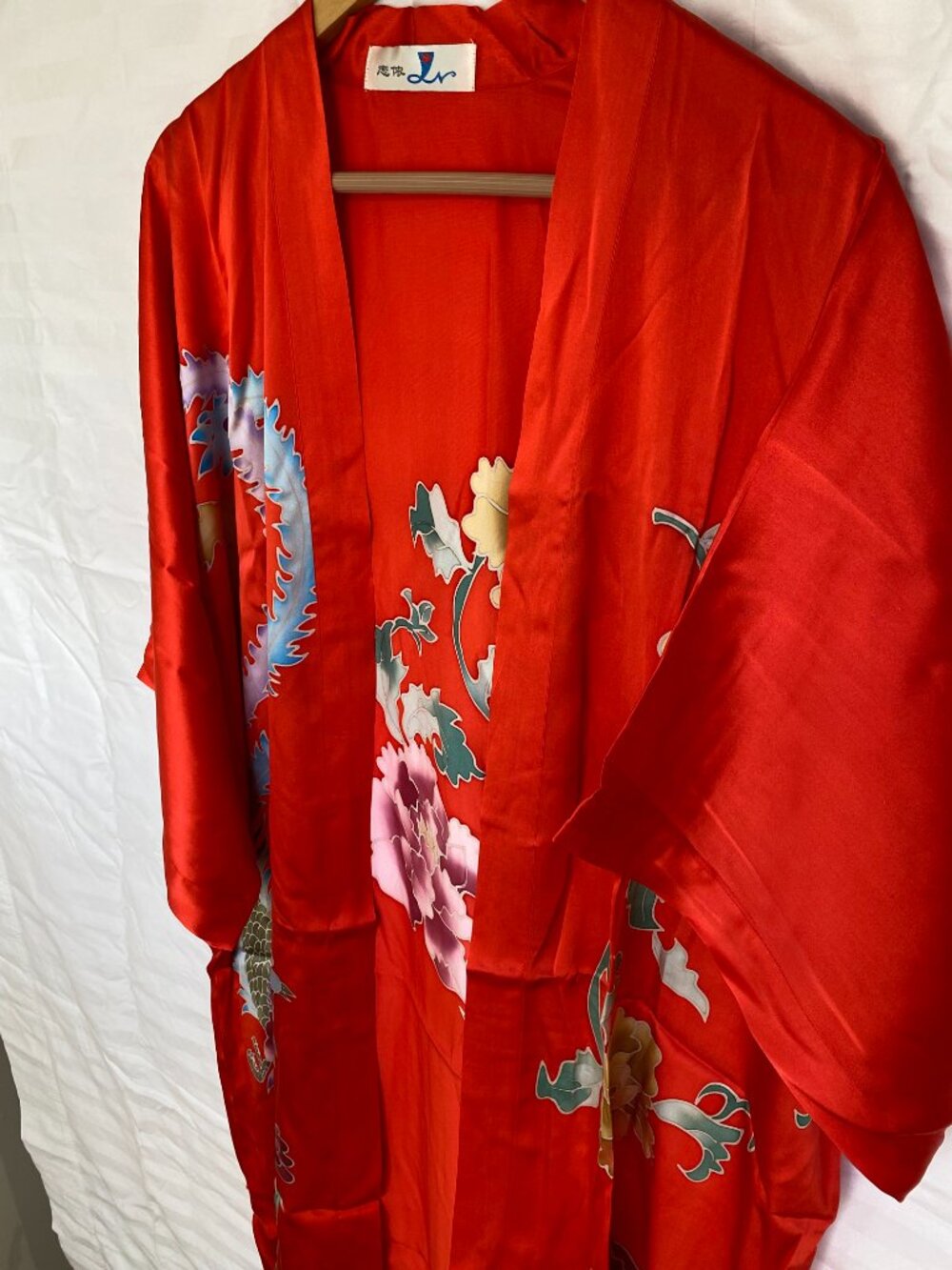 Chinese Silk Robe – Red Floral & Phoenix Print – Long Lightweight Robe - Picture 5 of 7